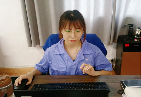 2043ee7b-7878-4683-a47e-6c3053682f55