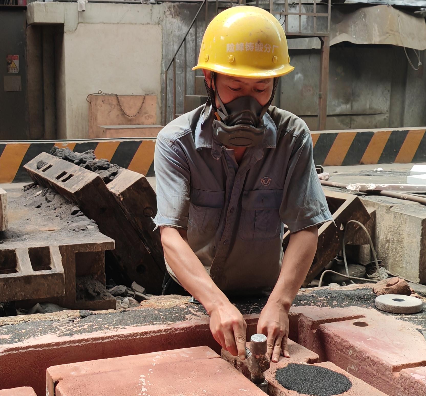 76966584-32b9-4748-aea1-7ba404ec3065